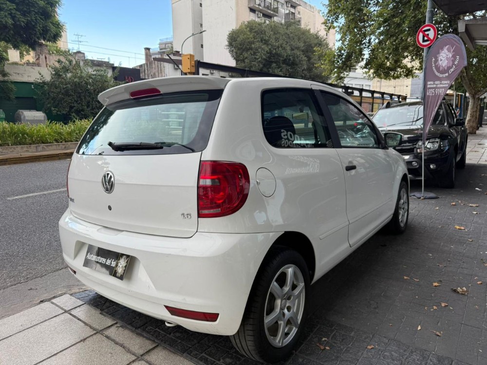Volkswagen Fox Confortline pack — foto 9